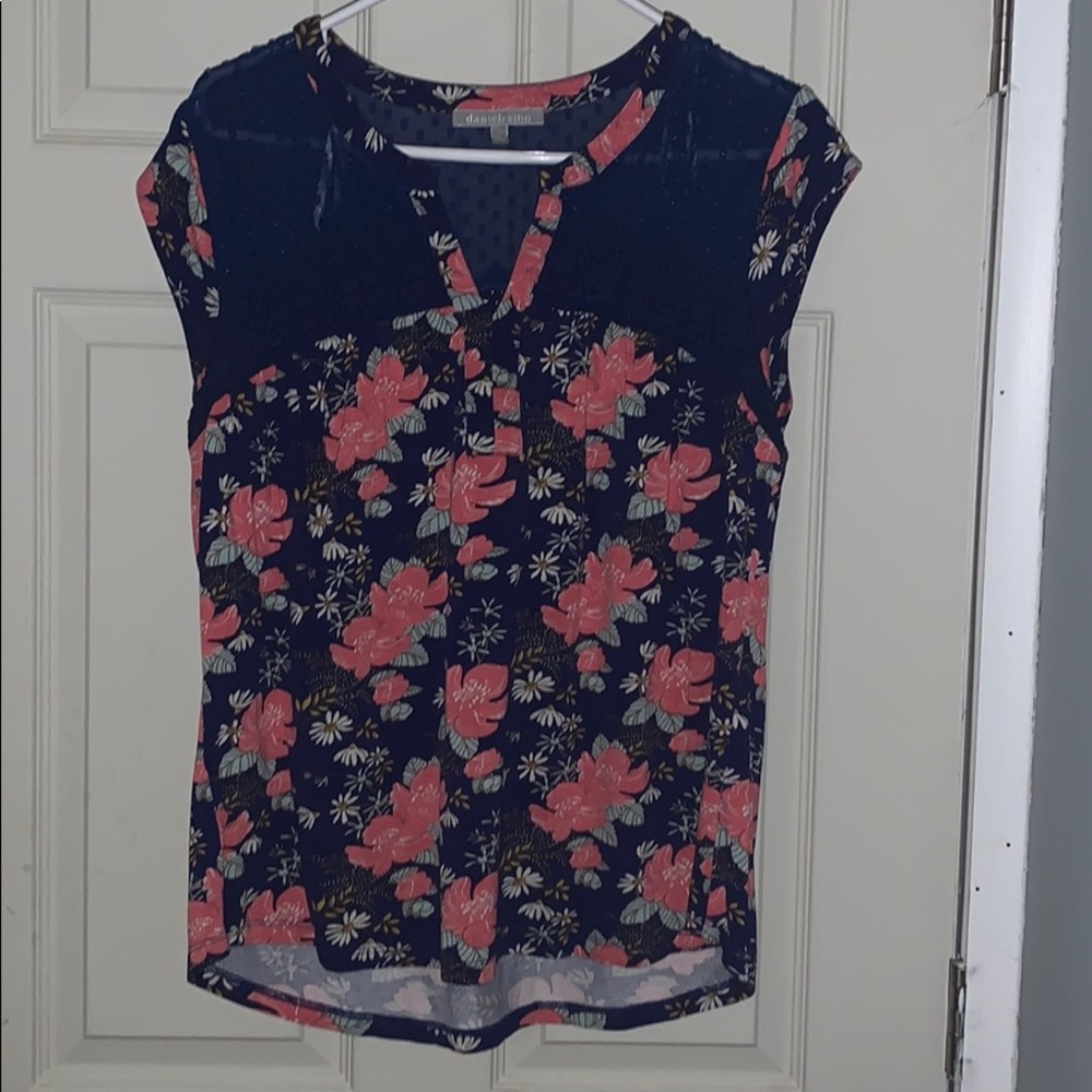 Flora t-shirt